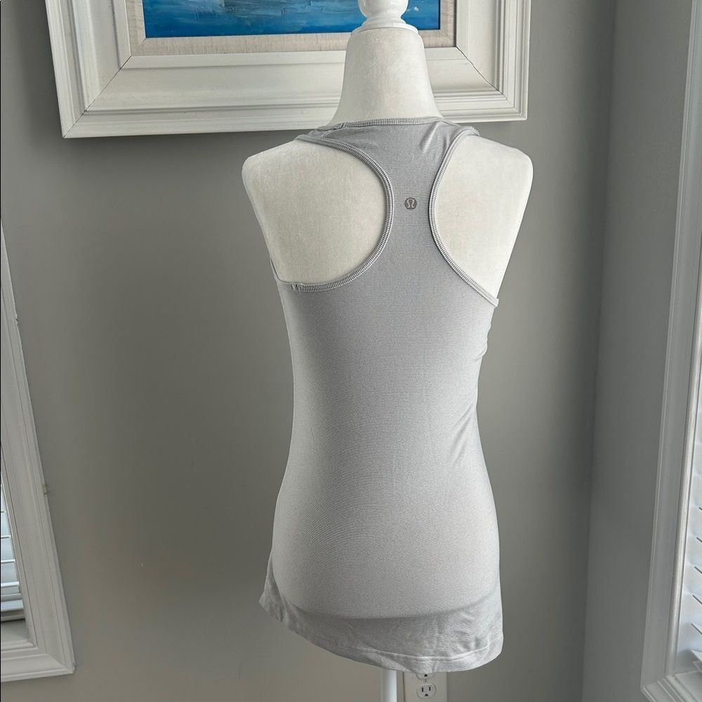Lululemon Athletica Light Gray Tank Stripped Top